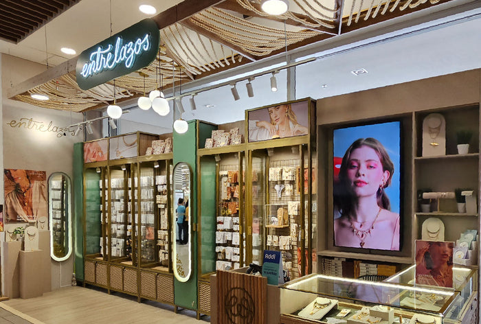 Falabella Titán Plaza